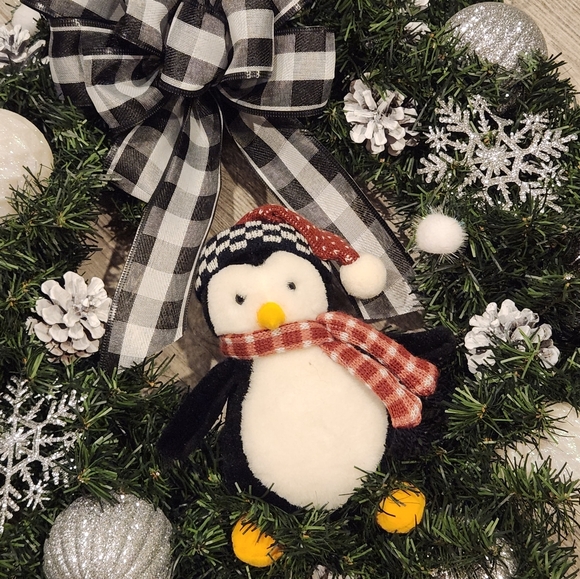 Buffalo Plaid Penguin Christmas Wreath - Picture 8 of 9